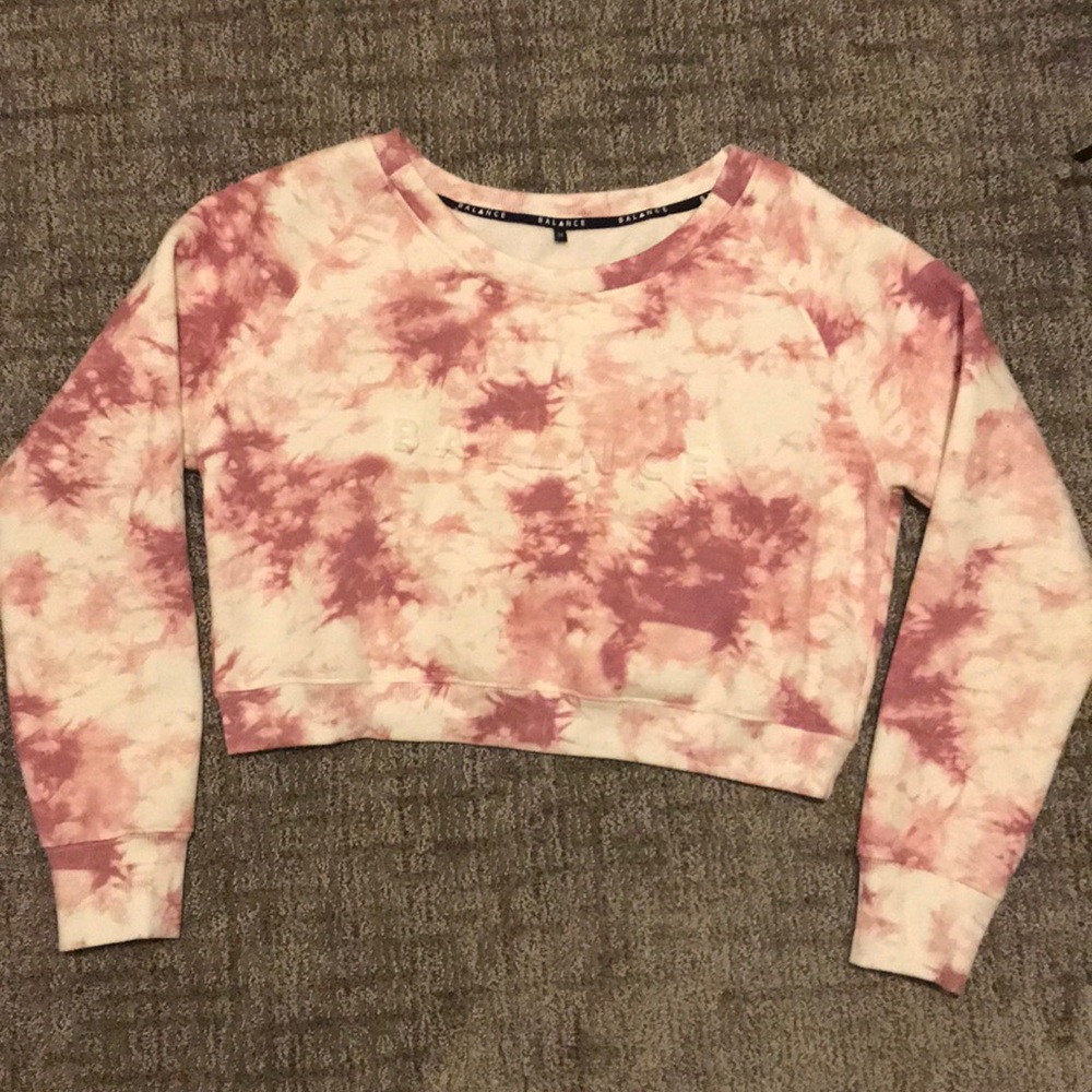 Balance Athletica Essence Crew